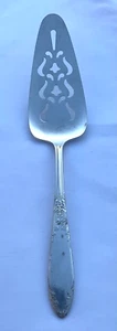 1936 KING EDWARD Silver plate by NATIONAL SILVER FLATWARE Pie Serving Spoon. - Picture 1 of 7