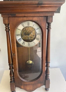 Vintage Howard Miller Wall Clock Barwick Germany Works Keywound RUNS - Picture 1 of 11