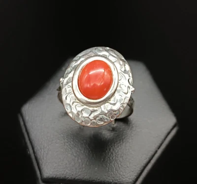 anello donna vero corallo rosso di Sardegna argento bianco 925 scudo cabochon - Immagine 1 di 4