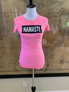 I love Yoga women's Pink Short Sleeves T-Shirt Size S - Picture 1 of 6