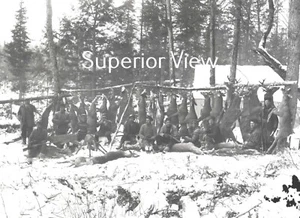 Old Time Hirschjagd riesige 30 Hirschbuck Stange Jäger Waffen Escanaba MI UNGLAUBLICH - Bild 1 von 1