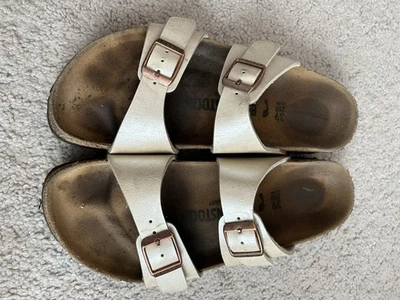 Sandalias BIRKENSTOCK Arizona Birko-Flor Sydney Talla 39 L8 M6 Elegante Blanco Perla Foto 1 de 4