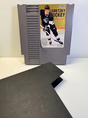 Wayne Gretzky Hockey (Nintendo NES, 1991) Authentic. Tested. Sleeve. - Image 1 of 4