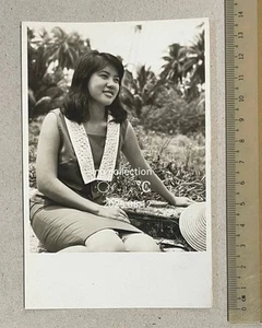 OPS original Chinese fashionable pretty sweet lady outdoor photo Asia oriental - Picture 1 of 2