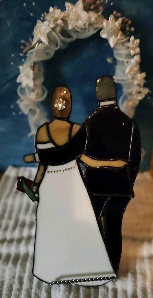 Vidrieras recuerdo de novia y novio Foto 1 de 3