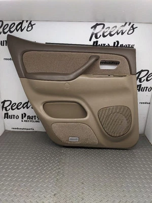 01-07 Toyota Sequoia SR5 OEM painel de acabamento de porta traseira lateral esquerda para motoristas 1149535 - Imagem 1 de 4