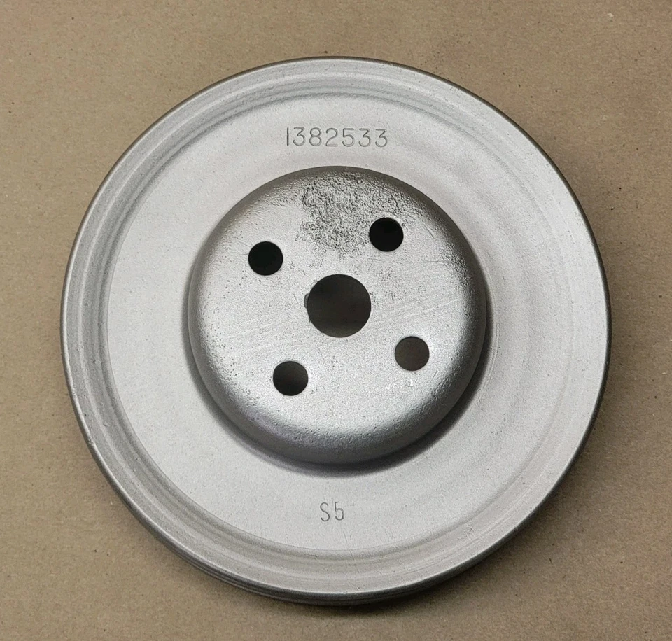 Buick 1967-1970 dos ranuras aire acondicionado bomba de agua polea 350 V8 Skylark Lesabre Wildcat Foto 1 de 3