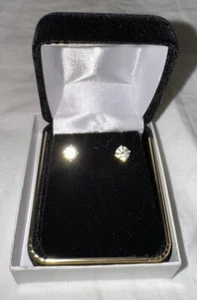 14K Natural 1 Carat Total Weight Diamond Earrings White Gold Screw Back - Picture 1 of 5