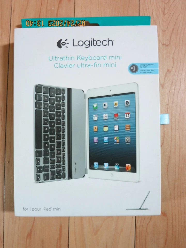 Logitech Wireless Ultrathin Keyboard Cover iPad mini  Silver - Image 1 of 4