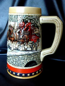 1988 Vintage Budweiser Beer Stein Mug Special Edition Festive Holiday Christmas - Picture 1 of 5