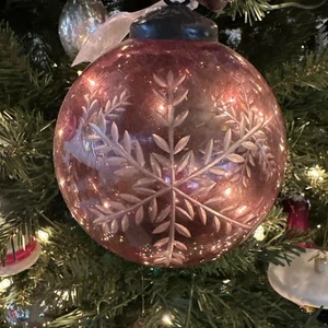 Arándano Estilo Bola Vidrio Grabado Adorno de Navidad Copo de Nieve - Imagen 1 de 3