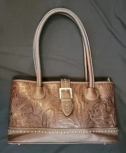 Trinity Ranch Handtasche braun Blumenbesatz Nieten Herbst Winter Schultertasche - Bild 1 von 10