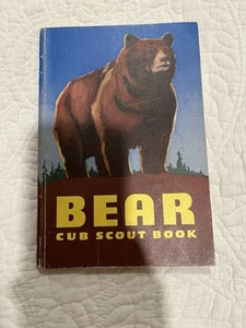 Vintage Bear, Cub Scout Book, Handbook, 1954, Soft cover, BSA, America - Picture 1 of 8