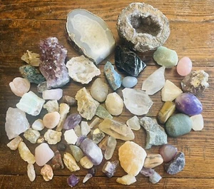 Random Crystal Lot, Assorted Mixed Gemstones, Healing Stones 3.9lbs - Picture 1 of 4