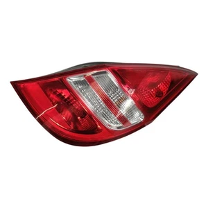 HYUNDAI I30 FD MK1 DRIVER RIGHT REAR TAIL LIGHT HATCHBACK 2007-2012 924022R000 - Picture 1 of 9