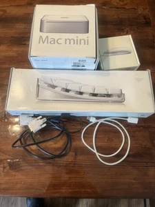 Ordinateur de bureau Apple Mac Mini A1103 modèle 2005 plus puissant souris et clavier - Photo 1/24