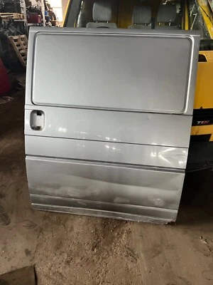 VW T4 TRANSPORTER 2.5 TDI 1998 PASSENGER SIDE SLIDING DOOR FOR REPAIR 701843107F - Image 1 of 4