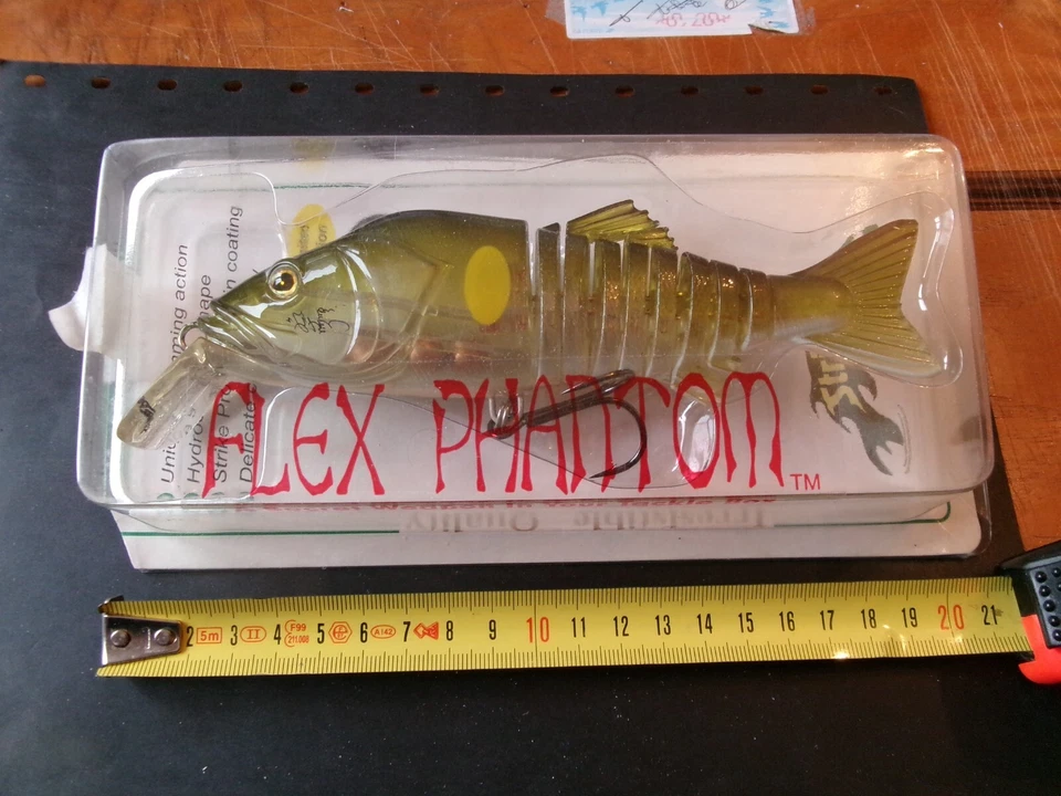 gros leurre de pêche 17 cm articulé neuf. - Photo 1/1