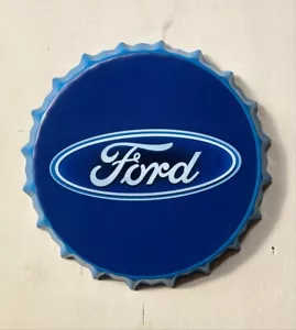 INSEGNA DA PARETE FORD METALLO TAPPO BOTTIGLIA 30cm UOMO GROTTA BAR GARAGE OFFICINA AUTO - Foto 1 di 1