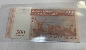 2004 Madagascar 500 Ariary banknote UNC - Bild 1 von 2