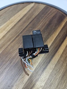 1998 1999 2000 2001-2003 JAGUAR XJ8 MICRO RELAY CONTROL SET P/N LNA6705AB OEM - Picture 1 of 3