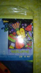 New Christmas Mittens Yard Flags 28" x 40" Breeze Art Solar Silk Polyester - Picture 1 of 1