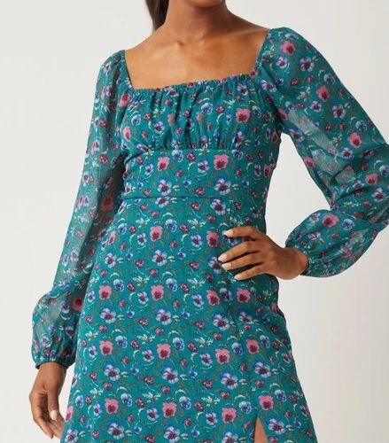 Vestido midi Francescas Empire cintura lechera talla pequeña verde floral bosque hada Foto 1 de 4