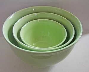 Mikasa Sorbet Mint TWC03 Nesting Mixing Bowl Set 11″ 9″ & 7″ Oven/Microwave Ok - Picture 1 of 8
