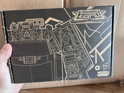 DK-3 BREAKER Transformers Generations Selects Legacy Action Figure MISB - Image 1 of 4