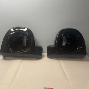 Cajas de altavoces de 6,5" carenado con ventilación inferior para Harley Touring Road Glide 14-21 - Imagen 1 de 11