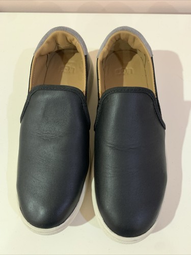 Autentiche scarpe slip on UGG Sammy nere da donna taglia US 6 S N 1132711