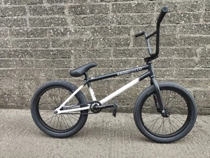 Radio 'VALAC' BMX Bike - BLACK / WHITE - By Wethepeople - Picture 1 of 9