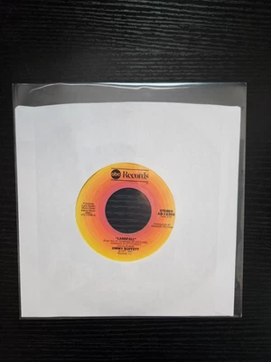 45 Jimmy Buffett - Changes In Latitudes, Changes In Attitudes / Landfall on ABC Foto 1 de 4