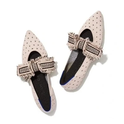 Esmoquin ROTHY'S Mary Janes plano tostado punta flecos lazo para mujer 8  Foto 1 de 4