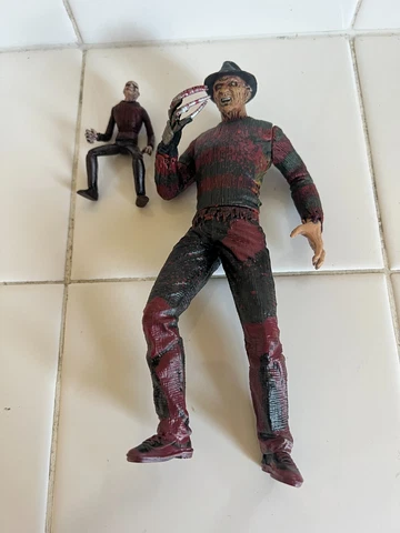 Freddy Krueger A Nightmare On Elm Street (McFarlane, Movie Maniacs Horror) Cover