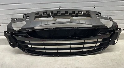 OEM 2016 2017 2018 2019 2020 2021 2022 MAZDA MIATA MX-5 PARACHOQUES DELANTERO REJILLA Foto 1 de 4