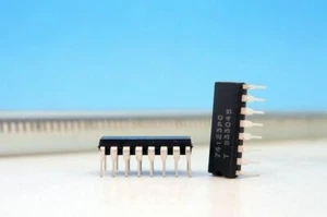 25 x 74123PC MEV Tungsram MONOSTABLE MULTIVIBRATORS IC SN74123N 74123 - Picture 1 of 1