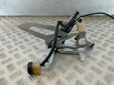 Conjunto de reposapiés derecho Ducati PANIGALE 899 (2013>) R/H #20 Foto 1 de 4