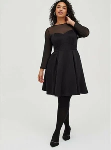 Vestido Negro Tórrido Tejido Mini Trapecio Nuevo con Etiquetas Nuevo 6X - Imagen 1 de 4