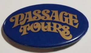 Pezzo promozionale pubblicitario vintage da collezione bottone pinback passaggio tour - Foto 1 di 7