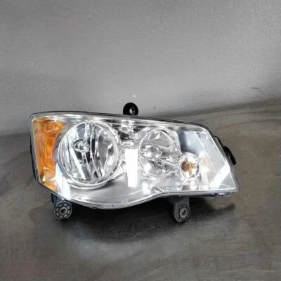 Фара в сборе DODGE CARAVAN правая 11 12 13 14 15 16 17 18 19 20 - Изображение 1 из 3