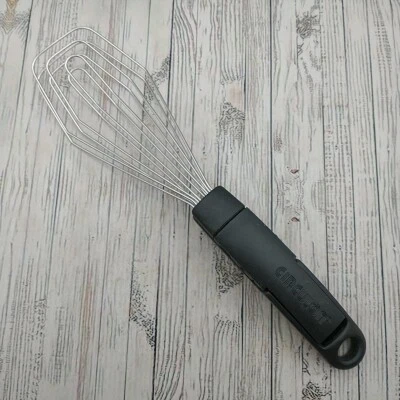 Щипцы Circulon нержавеющая сталь 3 в 1 венчик шпатель блокировка поворотник пластиковая ручка - Изображение 1 из 4