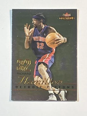 2003 Fleer Mystique #13 Richard Hamilton Gold    SN150 - Image 1 of 2