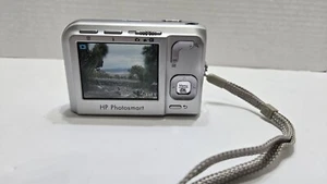 HP Photo Smart M547 6.2 MP Digital Camera Works - Picture 1 of 6