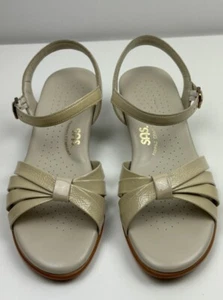 SAS Tripad Comfort Sling Back Low Wedged Bone Patent Leather Size 7 N Sandals - Picture 1 of 9