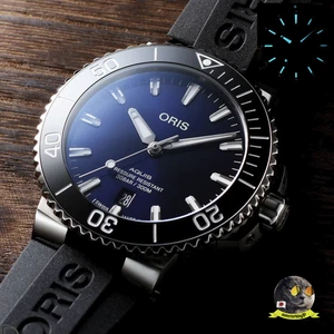 Orologio Uomo ORIS Aquis Data Quadrante Blu Gomma Nera Subacqueo 41,5mm 733 7766 4135R - Foto 1 di 10