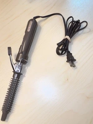 Vidal Sassoon 1/2" Barrel Curling Iron Model VS103 w/ Comb Attachment! Tested!! - Image 1 of 4