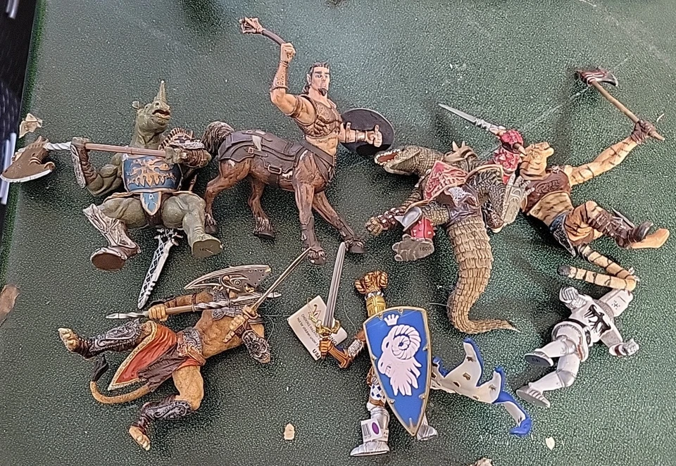 Figura de acción fantasía mutante papo guerrero medieval lote rinoceronte cocodrilo tigre centauro Foto 1 de 4