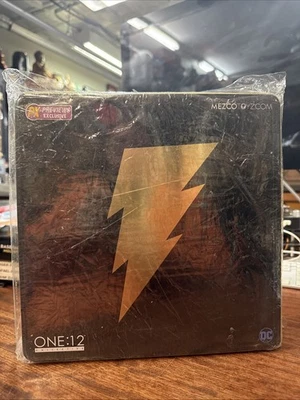 Mezco One:12 Коллективный Черный Адам PX Эксклюзив DC Universe Никогда Не Использовался Плащ 1/12 - Изображение 1 из 3