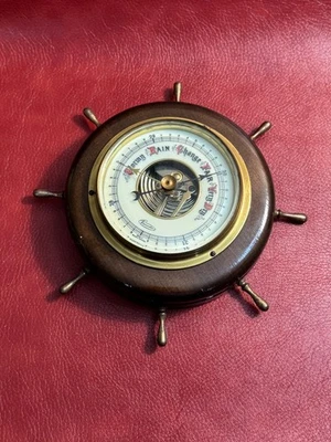 Antiguo Barómetro Aneroide Vintage Folccaster Alemania Occidental Madera Redonda Latón Radios Foto 1 de 4